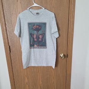 Gildan Light Gray Butterfly Graphic Tee